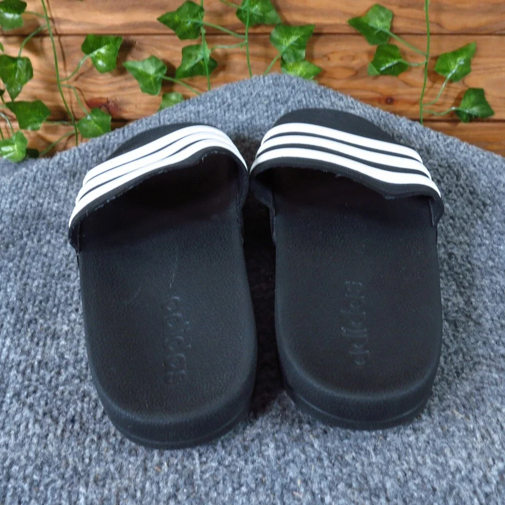 Adidas Adilette Shower Kids Slides Size 4 Pool Gym Sandals Black White Synthetic